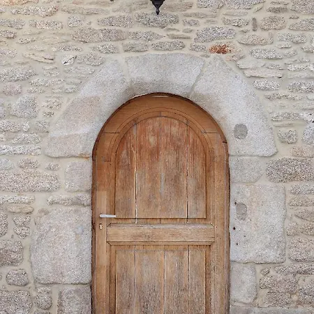 Pierres Blanches - Bed and breakfast 3*