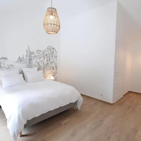 Bed and breakfast Pierres Blanches - 3*