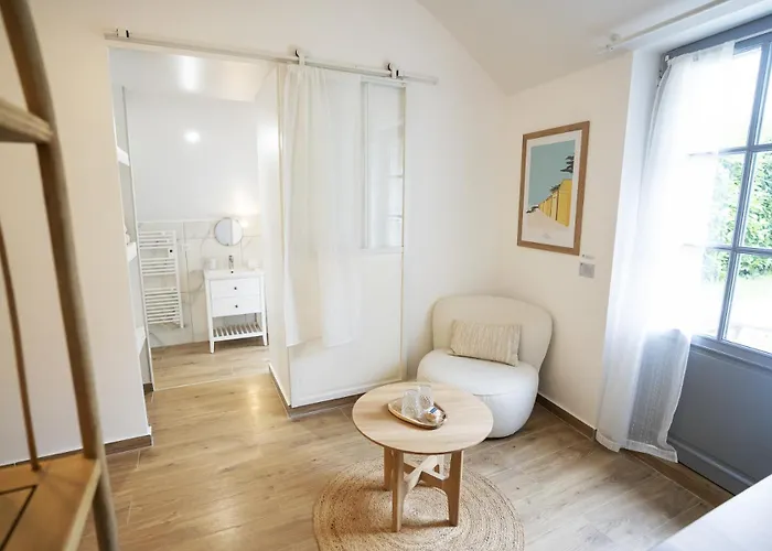 Pierres Blanches - 3*