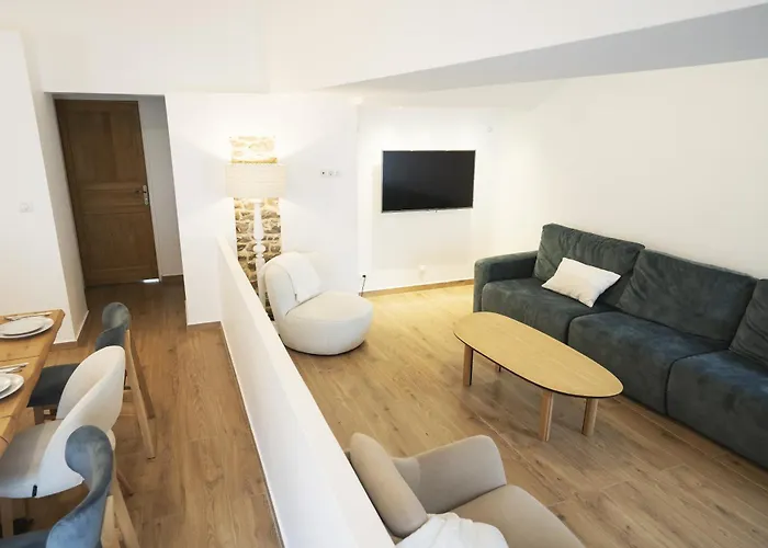 Pierres Blanches - 3* 게랑드