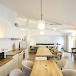 فندق مبيت وإفطار Pierres Blanches - 3*