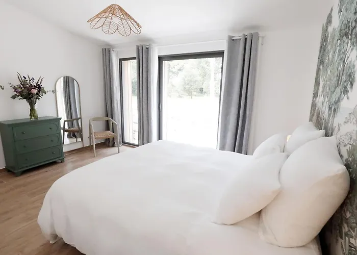 Pierres Blanches - Couette-café 3*