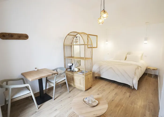 Pierres Blanches - Couette-café Guérande